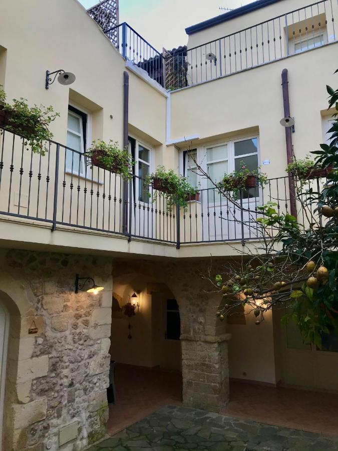 Domo Antiga Guest Rooms Sorso Exterior photo